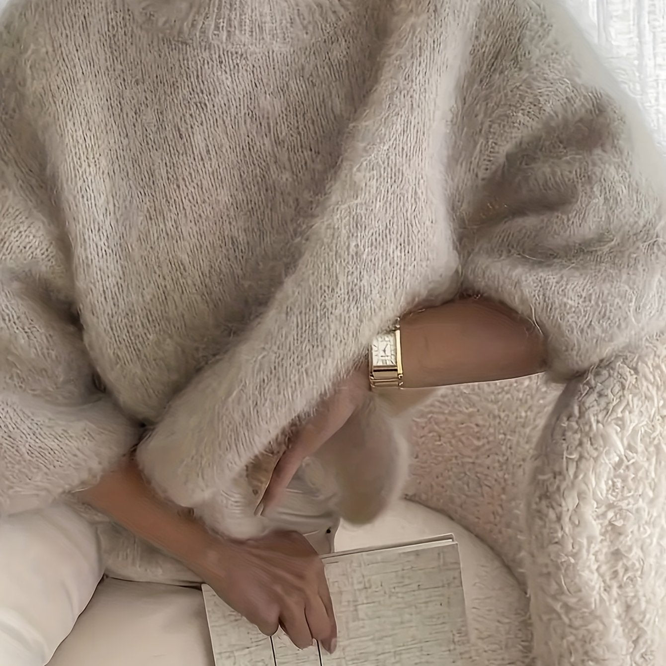 Women's Alpaca Sweater - Elegant Round Neck Winter Coat, Soft Warm Pure Color Blouses | High Elasticity for a Flattering Fit |